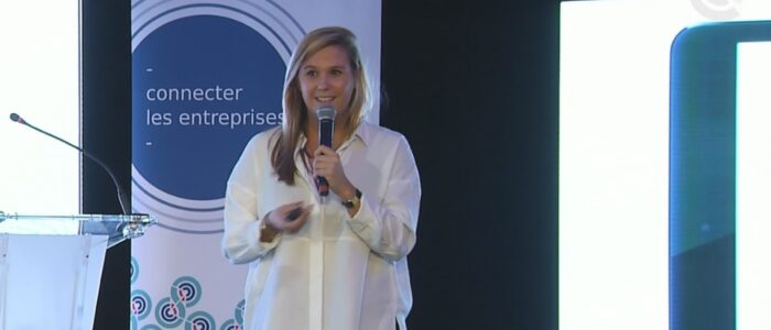 Comment tirer partie de Facebook, par Pauline de REGIS