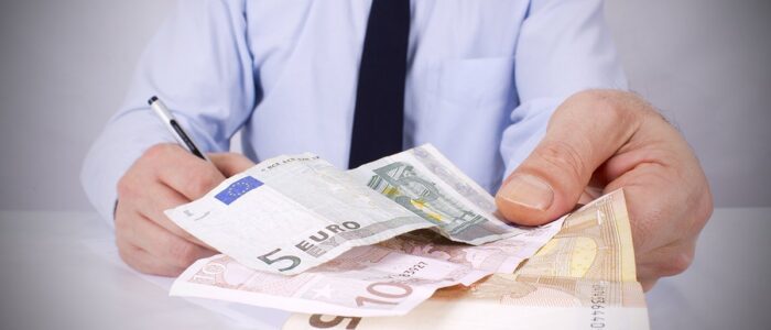 Vous avez des projets d&rsquo;investissements immobiliers (achat de terrain, construction ou extension de b&acirc;timents, transfert d&rsquo;usine&hellip;), d&rsquo;investissements mat&eacute;riels (acquisition de machines, d&rsquo;une nouvelle cha&icirc;ne de production&hellip;), d&rsquo;investissements immat&eacute;riels, de d&eacute;veloppement &agrave; l&rsquo;international. Vous avez des d&eacute;penses li&eacute;es &agrave; l&rsquo;environnement, &agrave; l&rsquo;am&eacute;lioration des conditions de travail, &agrave; l&rsquo;innovation, au recrutement ou &agrave; la formation du personnel. La recherche de financement est une &eacute;tape importante dans l&rsquo;aboutissement de ces projets.