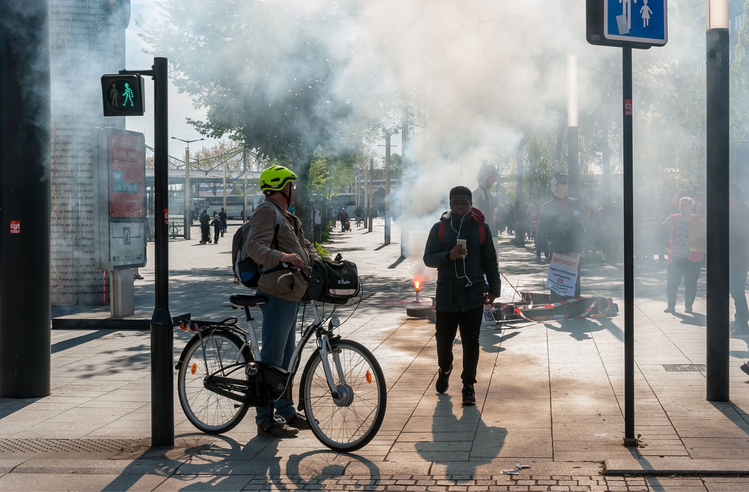 Mouvement &lsquo;gilets jaunes&rsquo; : 6 mesures d&rsquo;accompagnement des entreprises victimes des blocages